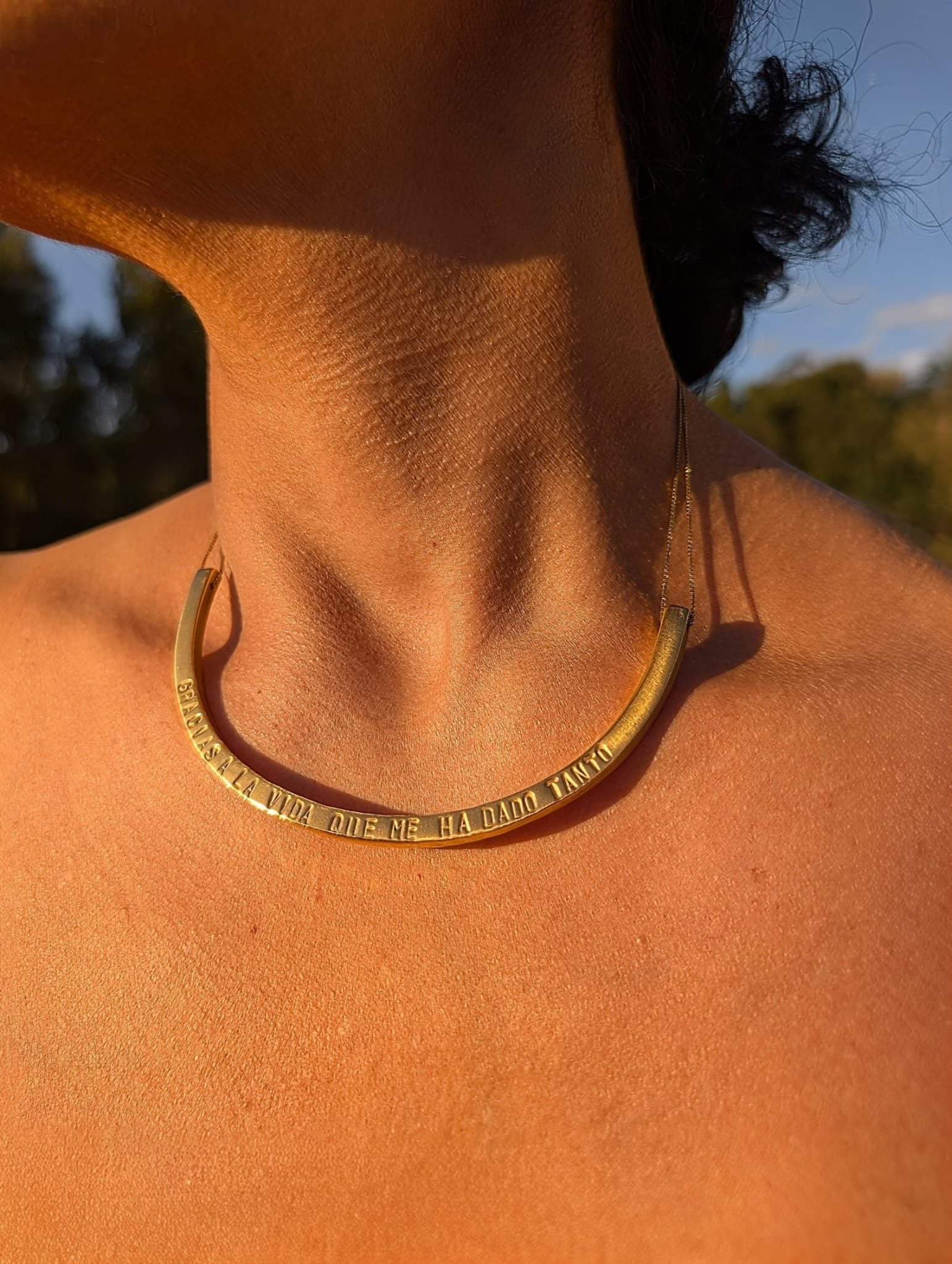 Collar amuleto personalizado