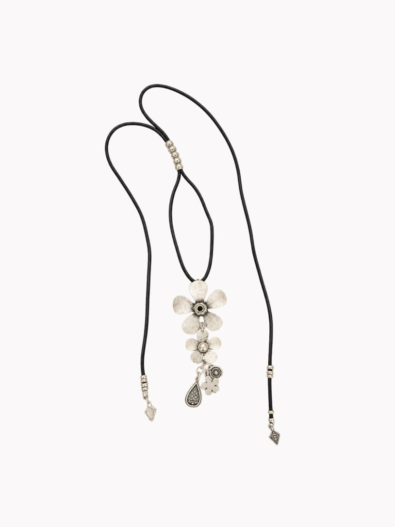 Collar Flor Sumergida