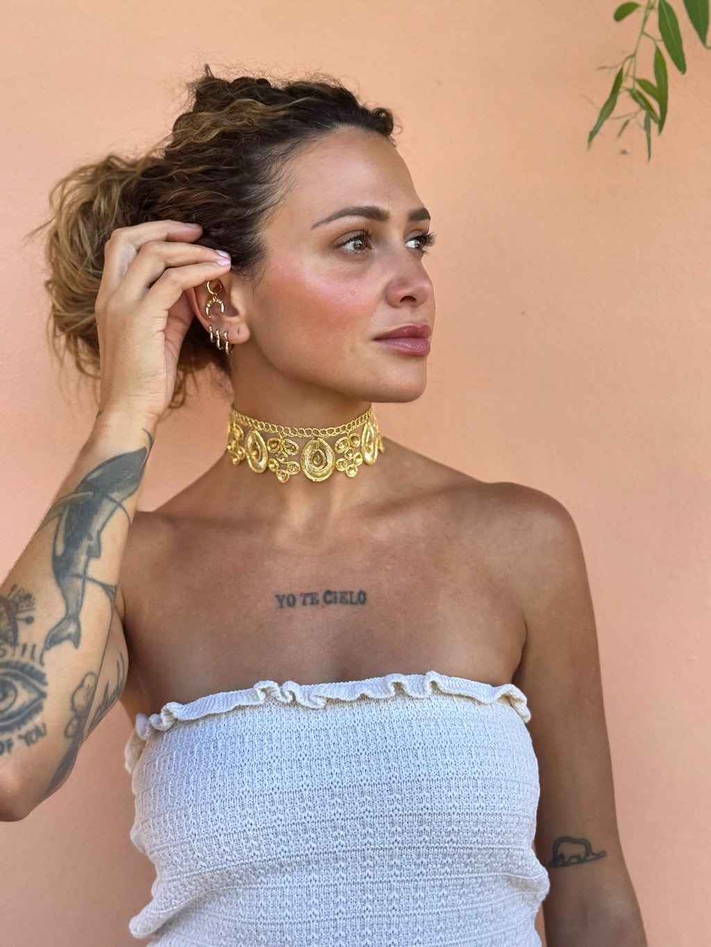 Choker Ivoria