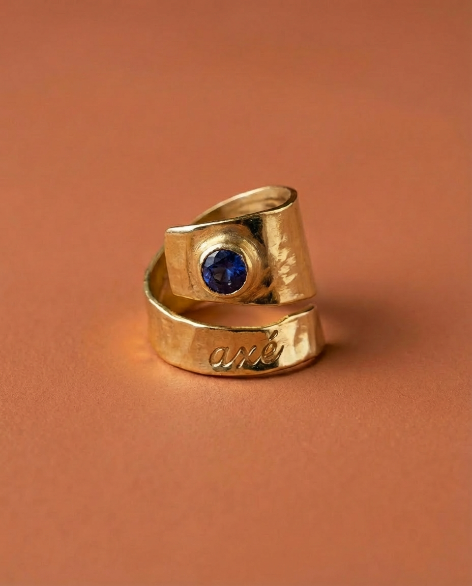 Anillo amuleto personalizado