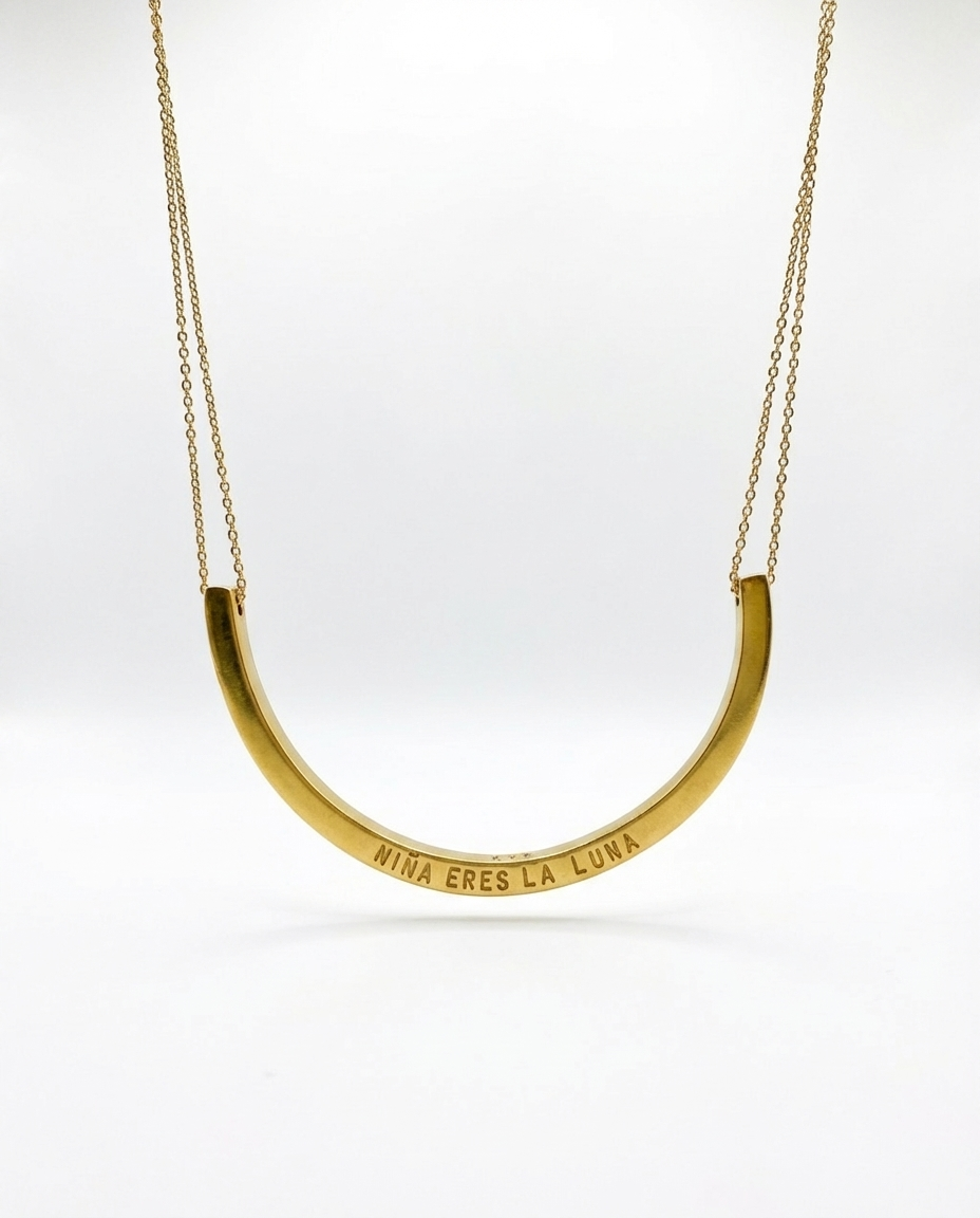 Collar amuleto personalizado